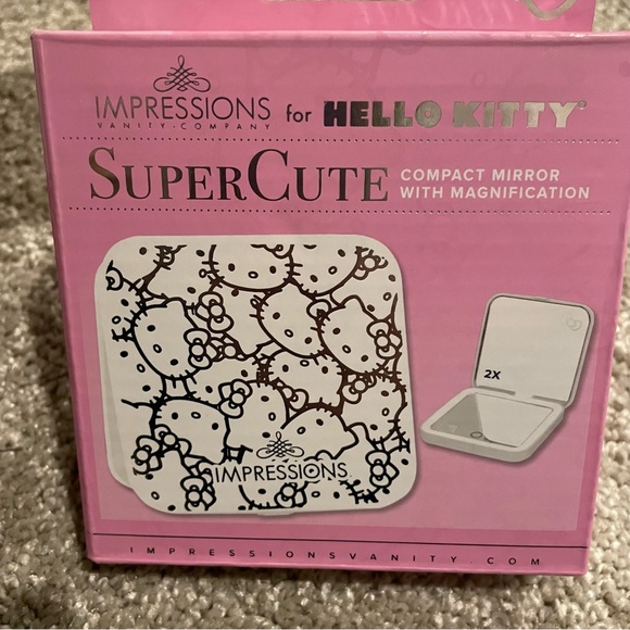 Hello Kitty x Impressions Compact Mirror - Picture 4 of 4